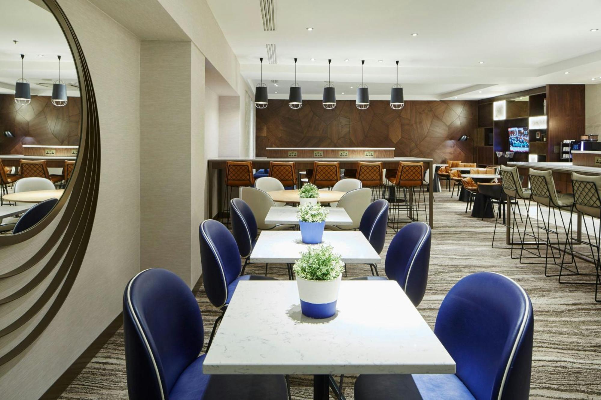 London Marriott Hotel Regents Park Bagian luar foto